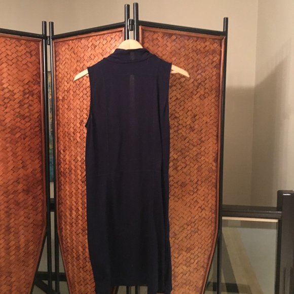 Cupio Long Knit Sleeveless Lightweight Cardigan - Picture 2 of 4